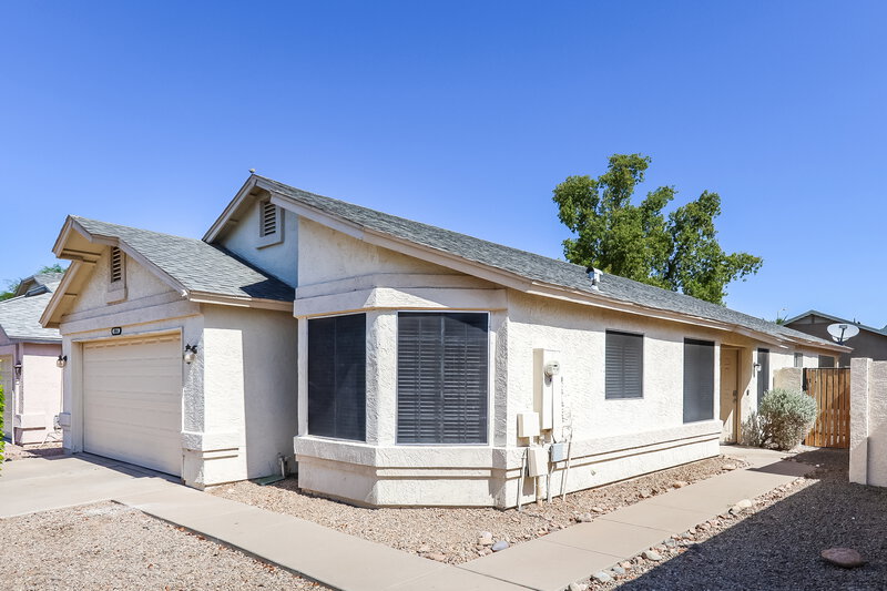 1,965/Mo, 8864 W Morningside Dr Peoria, AZ 85382 Rear View 2