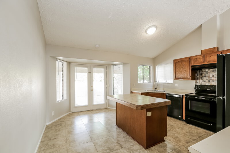 2,910/Mo, 16810 S 29th Pl Phoenix, AZ 85048 Breakfast Nook View