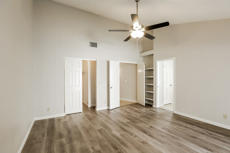2,910/Mo, 16810 S 29th Pl Phoenix, AZ 85048 Main Bedroom View 2
