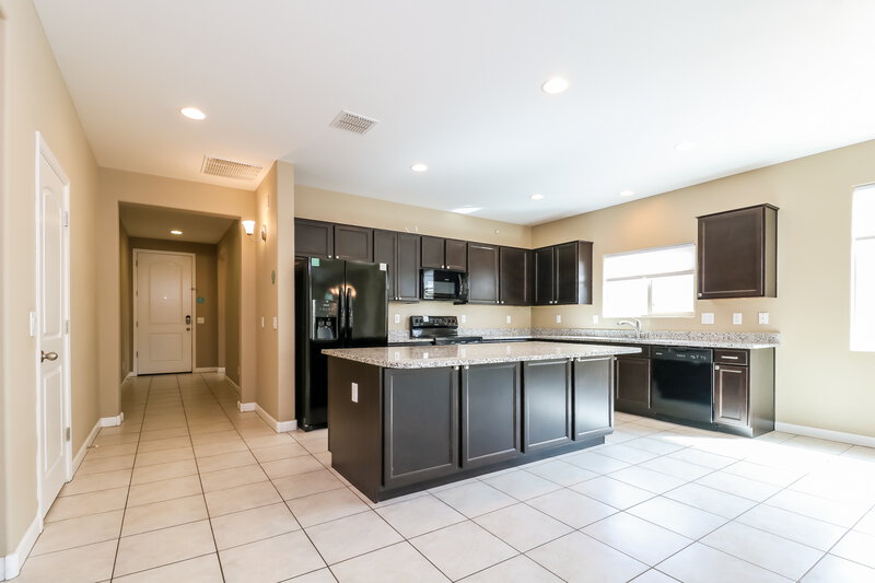 2,095/Mo, 13547 W Remuda Dr Peoria, AZ 85383 Kitchen View