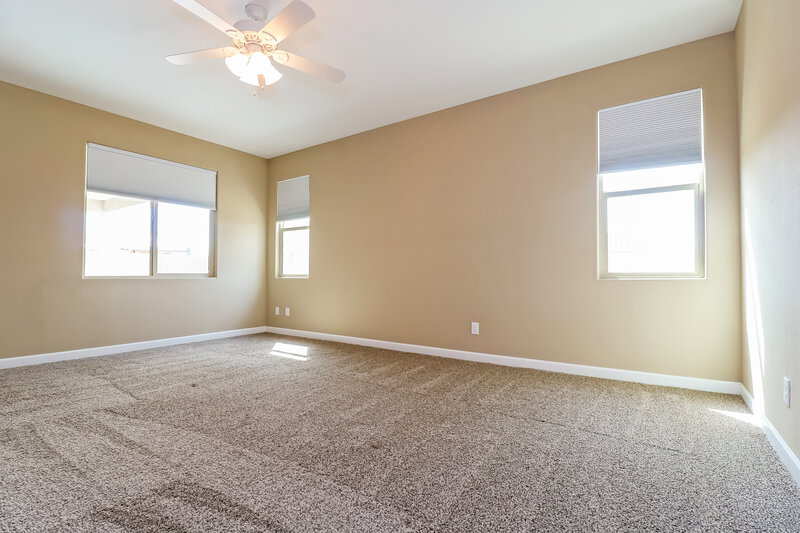 2,095/Mo, 13547 W Remuda Dr Peoria, AZ 85383 Main Bedroom View 2
