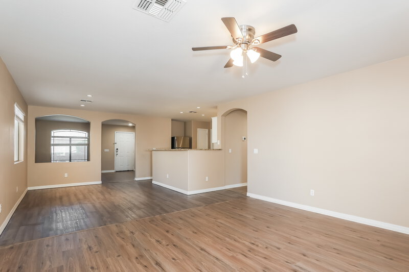 1,895/Mo, 3172 S 162nd Ln Goodyear, AZ 85338 Family Room View