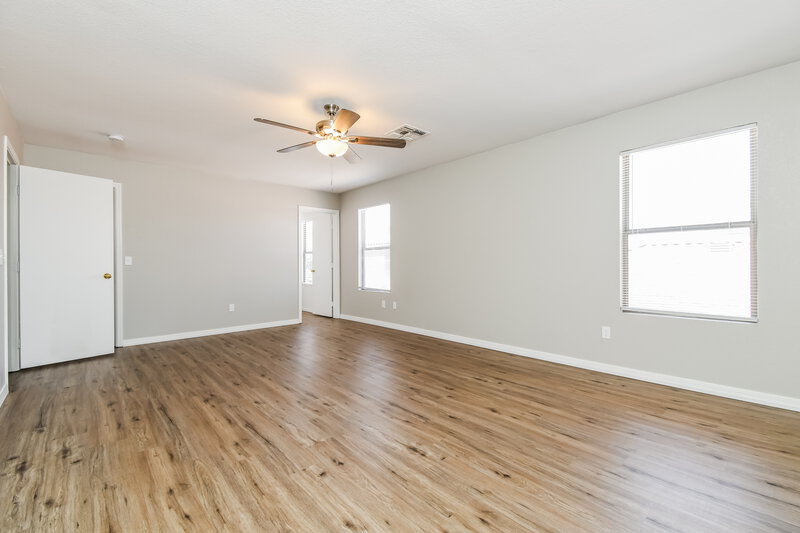 2,290/Mo, 650 E Woodsman Pl Chandler, AZ 85286 Main Bedroom View