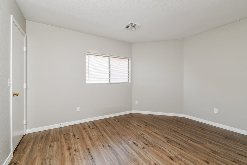 2,290/Mo, 650 E Woodsman Pl Chandler, AZ 85286 Bedroom View 2