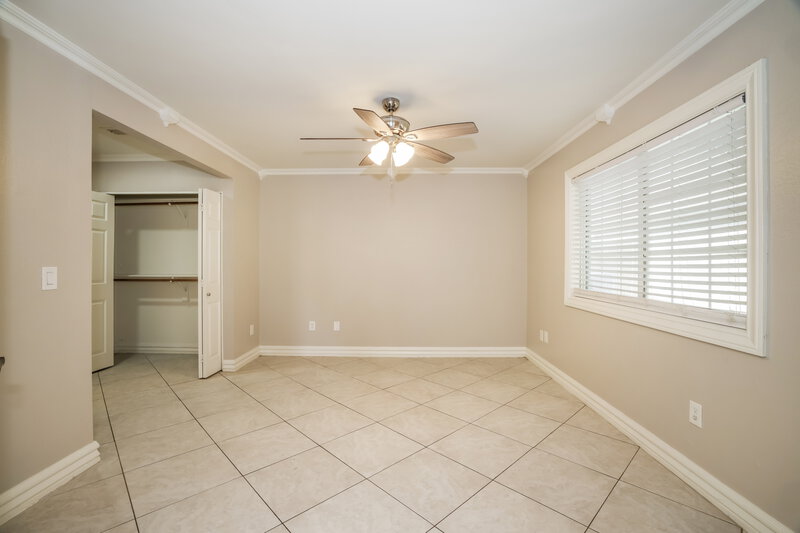2,250/Mo, 1915 S 39th St 19 Mesa, AZ 85206 Main Bedroom View