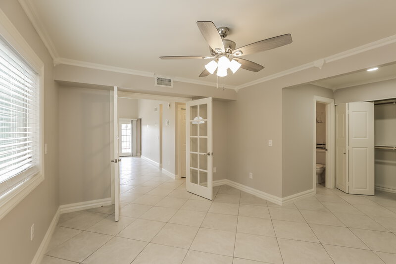 2,350/Mo, 1915 S 39th St 19 Mesa, AZ 85206 Main Bedroom View 2