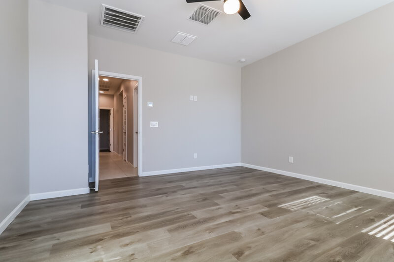 4,060/Mo, 16153 W Canterbury Dr Surprise, AZ 85379 Main Bedroom View 2