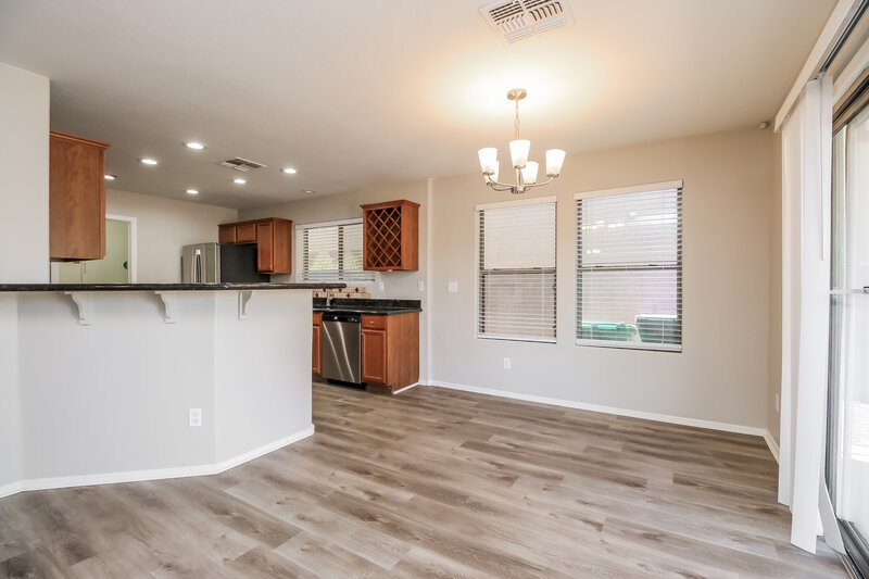 1,915/Mo, 40320 W Peggy Ct Maricopa, AZ 85138 Dining Room View