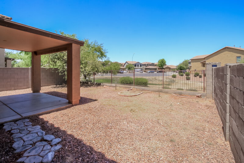 1,915/Mo, 40320 W Peggy Ct Maricopa, AZ 85138 Rear View 2