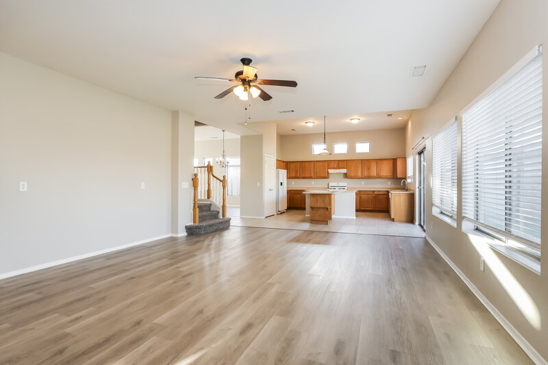 2,470/Mo, 5206 W Bowker St Laveen, AZ 85339 Living Room View 2