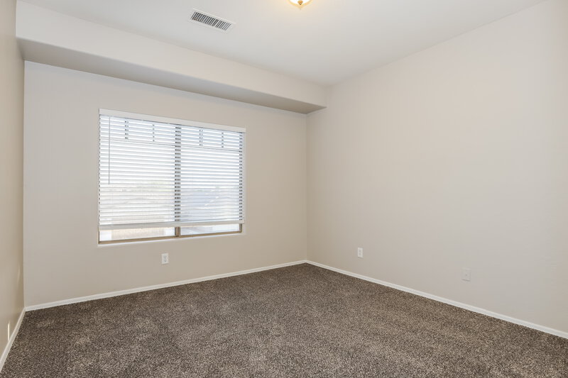 2,470/Mo, 5206 W Bowker St Laveen, AZ 85339 Bedroom View 3