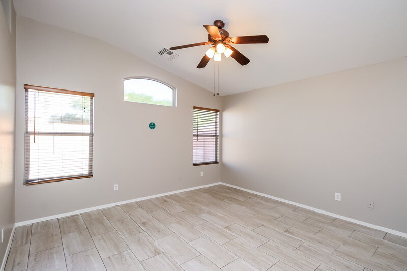 1,920/Mo, 1355 S 80Th St Mesa, AZ 85209 Main Bedroom View