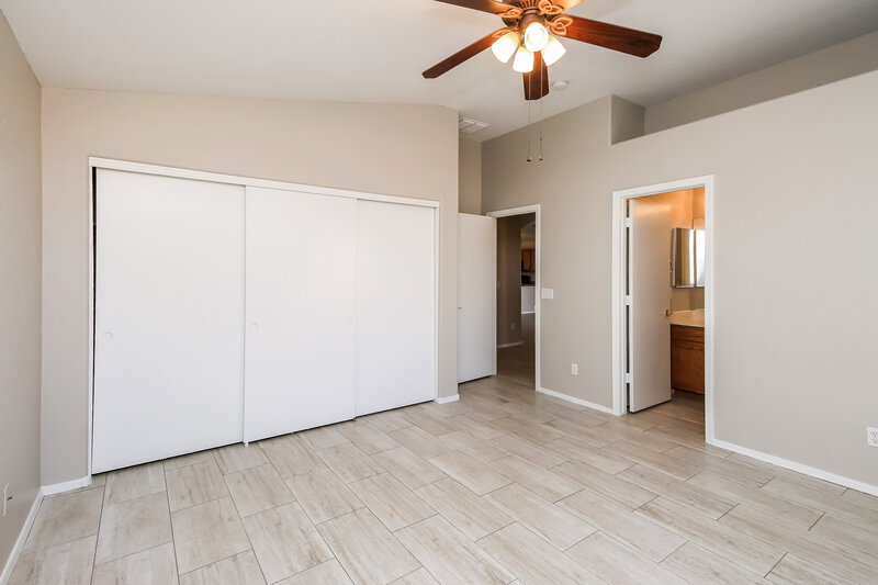 1,920/Mo, 1355 S 80Th St Mesa, AZ 85209 Main Bedroom View 2