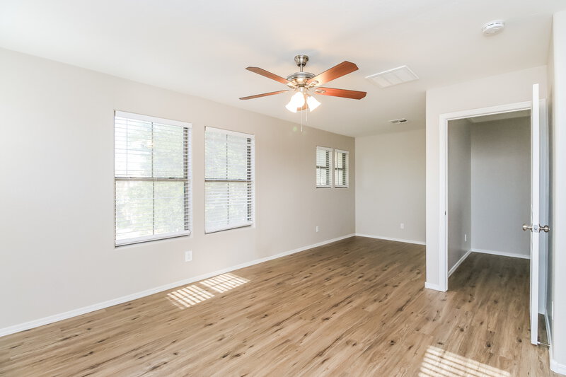 2,085/Mo, 451 S Hawes Rd UNIT 20 Mesa, AZ 85208 Main Bedroom View