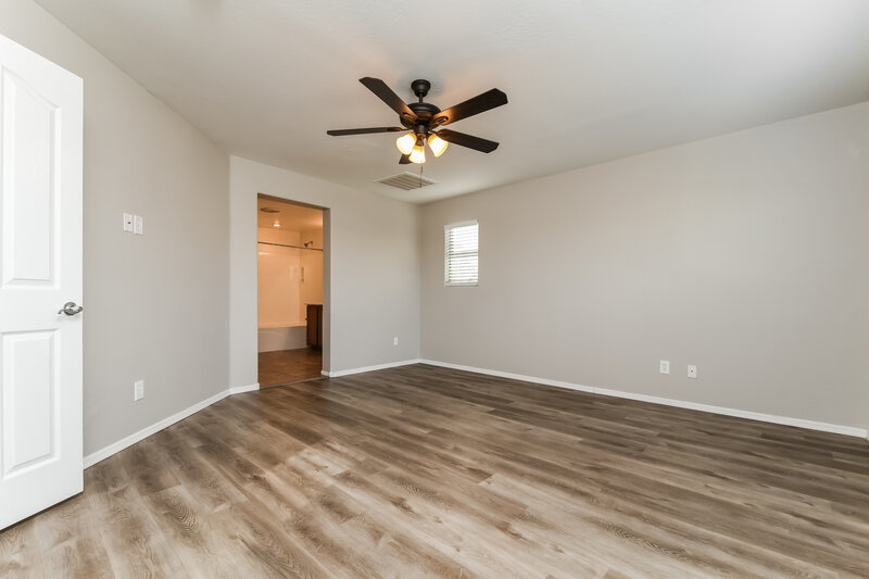 2,475/Mo, 2523 E Bart St Gilbert, AZ 85295 Main Bedroom View