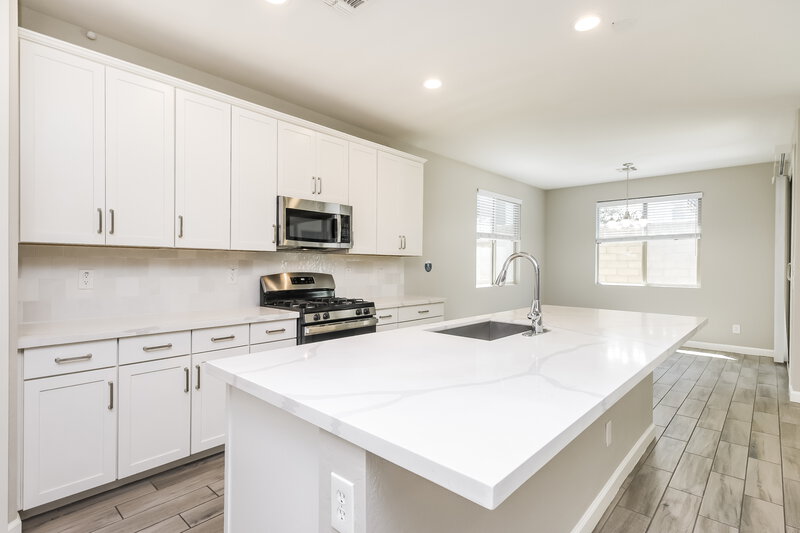 2,525/Mo, 9909 E Kinetic Dr Mesa, AZ 85212 Kitchen View 2