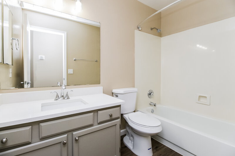 2,445/Mo, 3217 E Cicero Cir Mesa, AZ 85213 Bathroom View