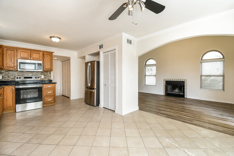 2,095/Mo, 4019 E Contessa St Mesa, AZ 85205 Dining Room View