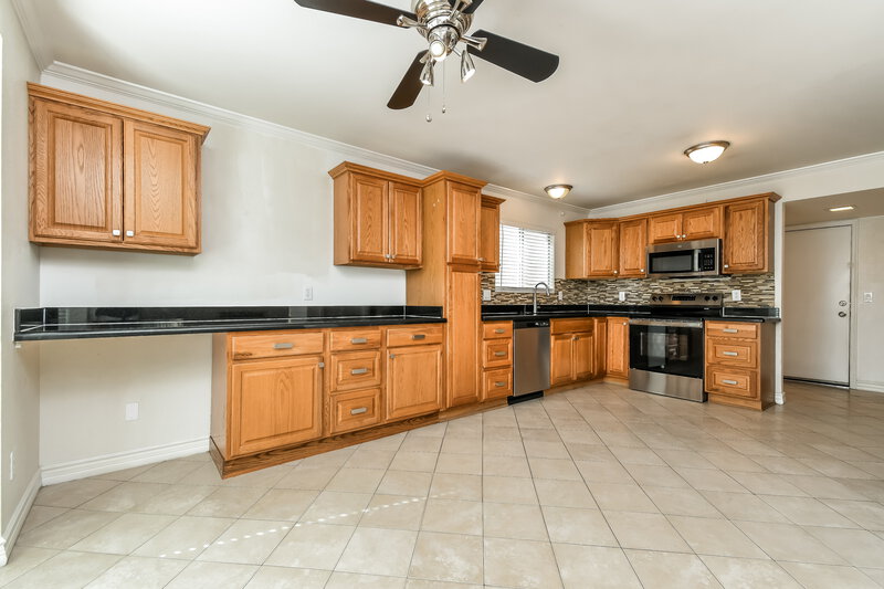 2,095/Mo, 4019 E Contessa St Mesa, AZ 85205 Kitchen View