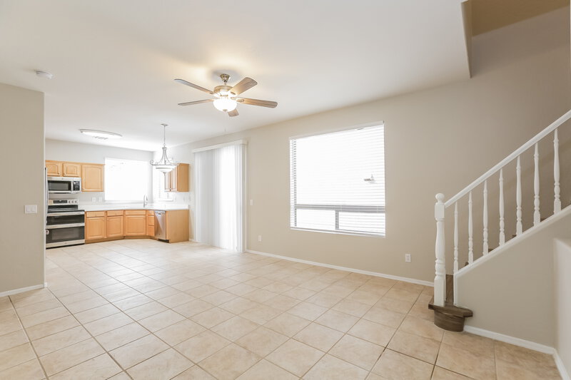 2,410/Mo, 113 E Windsong Dr Phoenix, AZ 85048 Living Room View 3
