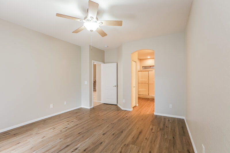 2,410/Mo, 113 E Windsong Dr Phoenix, AZ 85048 Main Bedroom View 2