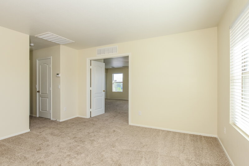 2,765/Mo, 1360 E Clifton Ave Gilbert, AZ 85295 Loft View