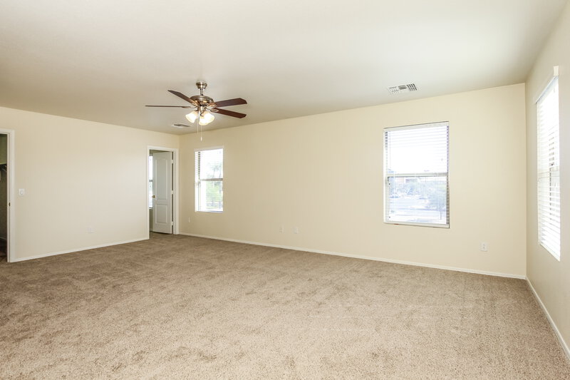 2,765/Mo, 1360 E Clifton Ave Gilbert, AZ 85295 Main Bedroom View