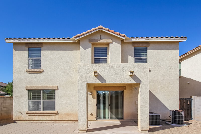 2,765/Mo, 1360 E Clifton Ave Gilbert, AZ 85295 Rear View 2