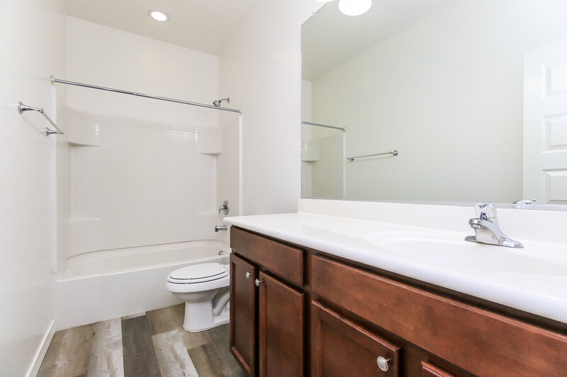 2,405/Mo, 878 W Ayrshire Trl San Tan Valley, AZ 85143 Bathroom View