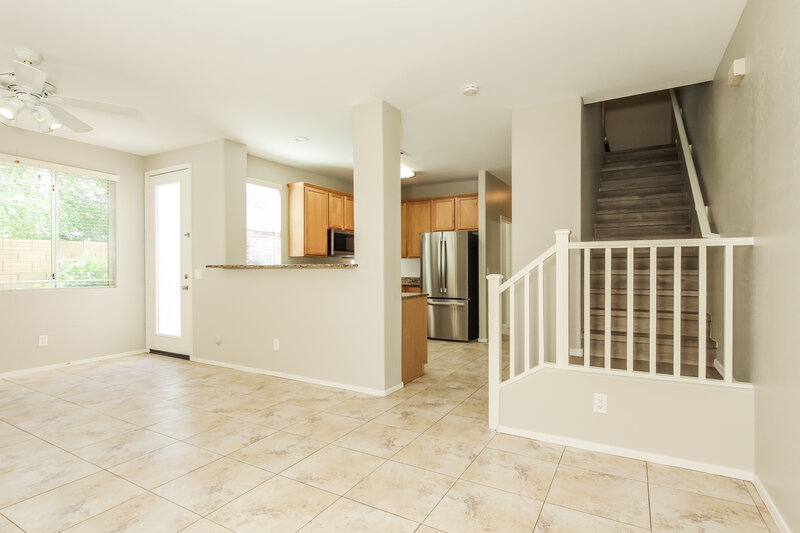 2,535/Mo, 4351 E Milky Way Gilbert, AZ 85295 Living Room View 2