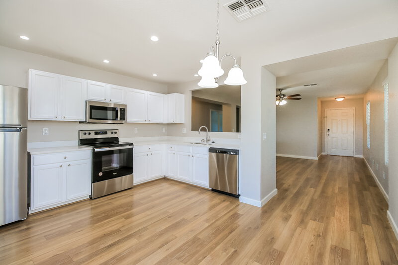 2,310/Mo, 1359 S Mosley Ct Chandler, AZ 85286 Kitchen View