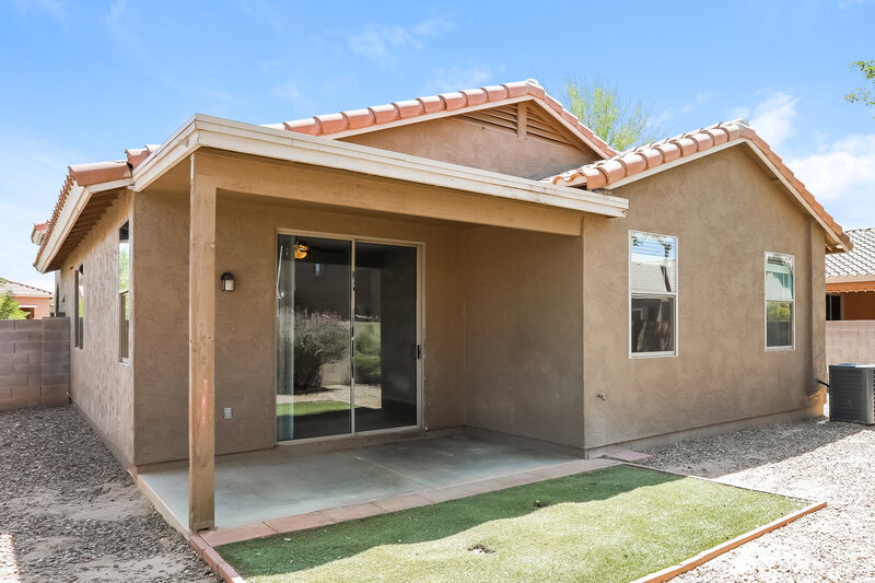1,775/Mo, 2202 W Gold Dust Ave San Tan Valley, AZ 85144 Rear View