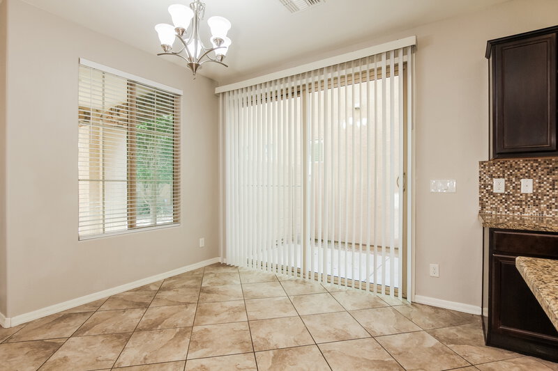 2,215/Mo, 9194 W Meadow Dr Peoria, AZ 85382 Dining Room View
