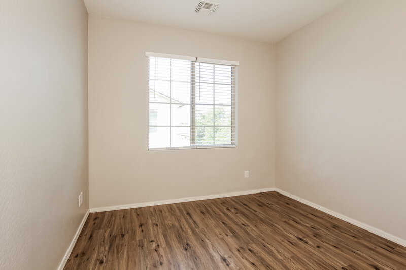 2,215/Mo, 9194 W Meadow Dr Peoria, AZ 85382 Bedroom View 2