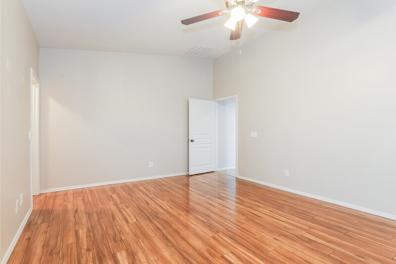 1,975/Mo, 8028 S 48Th Ln Laveen, AZ 85339 Main Bedroom View 2