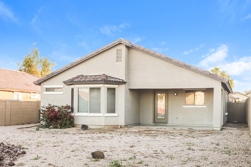 1,975/Mo, 8028 S 48Th Ln Laveen, AZ 85339 Rear View