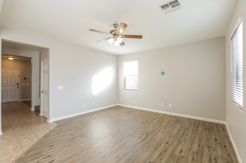 2,460/Mo, 7035 W St Charles Ave Laveen, AZ 85339 Family Room View