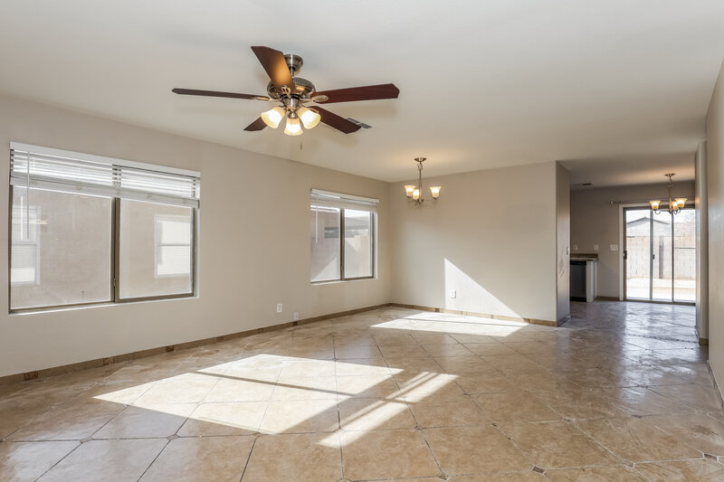 1,715/Mo, 13926 N 150Th Ln Surprise, AZ 85379 Living Room View