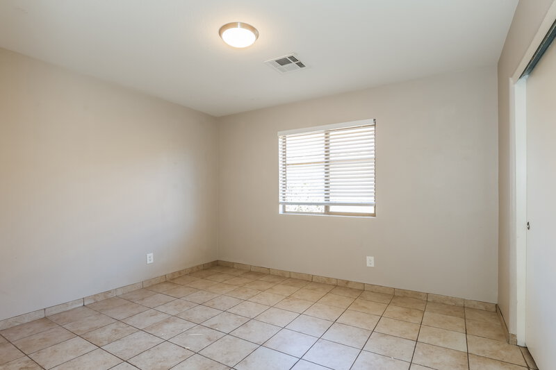 1,715/Mo, 13926 N 150Th Ln Surprise, AZ 85379 Bedroom View 2