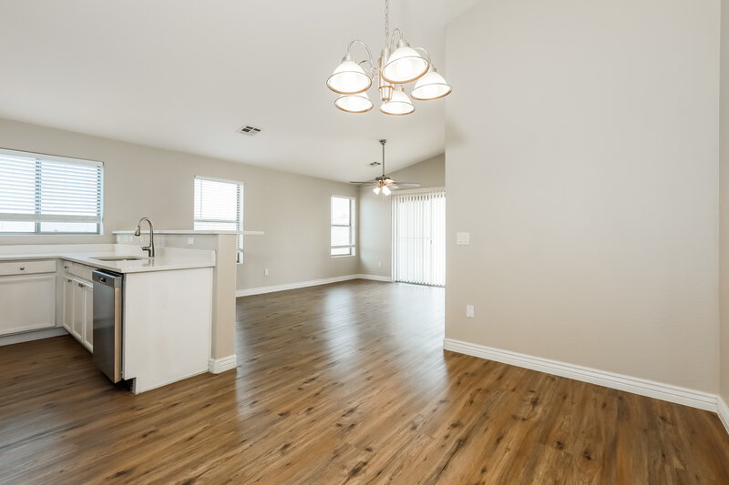 2,125/Mo, 10134 E Caballero St Mesa, AZ 85207 Dining Room View