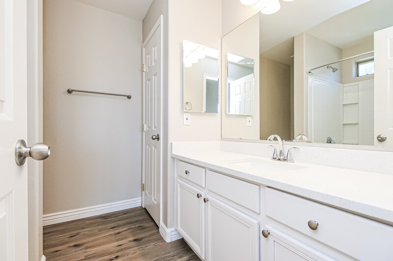 2,425/Mo, 10134 E Caballero St Mesa, AZ 85207 Bathroom View