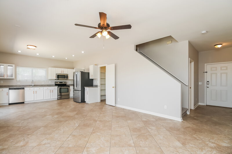 2,265/Mo, 11552 E Flower Cir Mesa, AZ 85208 Living Room View 3