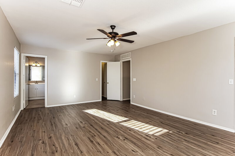 2,430/Mo, 11552 E Flower Cir Mesa, AZ 85208 Main Bedroom View 2