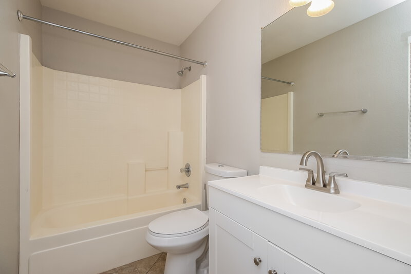 2,265/Mo, 11552 E Flower Cir Mesa, AZ 85208 Bathroom View