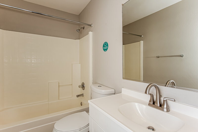 2,430/Mo, 11552 E Flower Cir Mesa, AZ 85208 Bathroom View