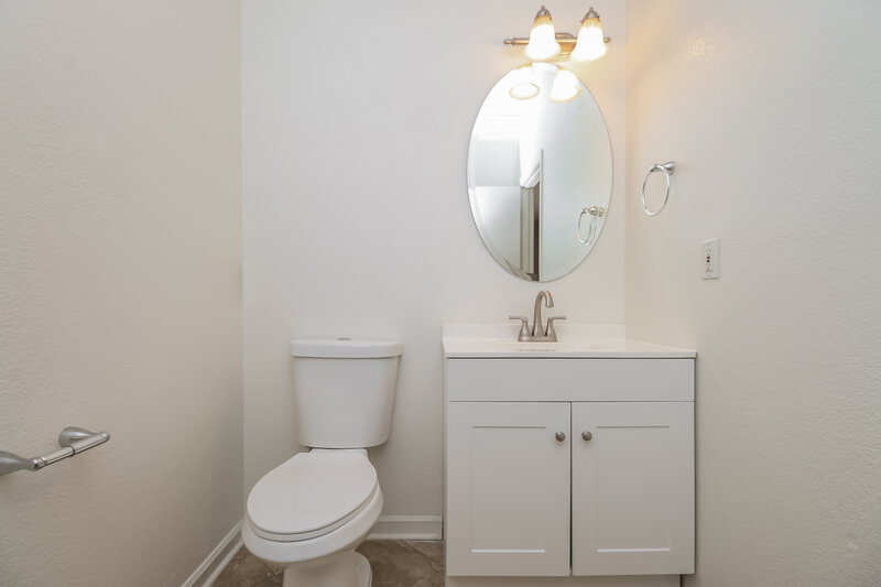 2,265/Mo, 11552 E Flower Cir Mesa, AZ 85208 Bathroom View 2