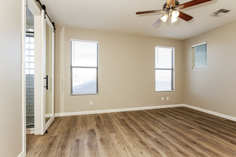 2,545/Mo, 11749 W Planada Ln Sun City, AZ 85373 Main Bedroom View