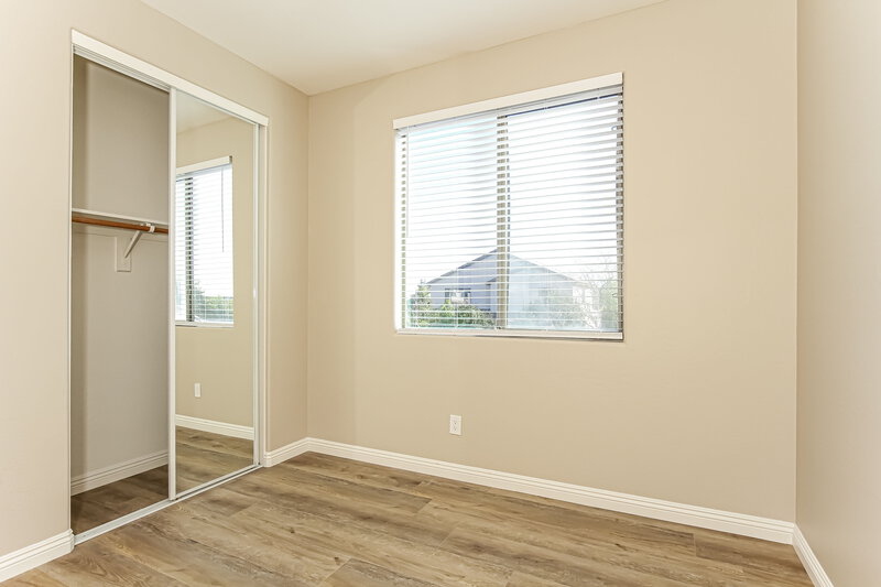 2,545/Mo, 11749 W Planada Ln Sun City, AZ 85373 Bedroom View 2