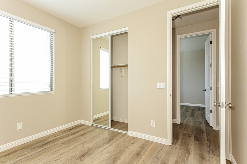 2,545/Mo, 11749 W Planada Ln Sun City, AZ 85373 Bedroom View 3