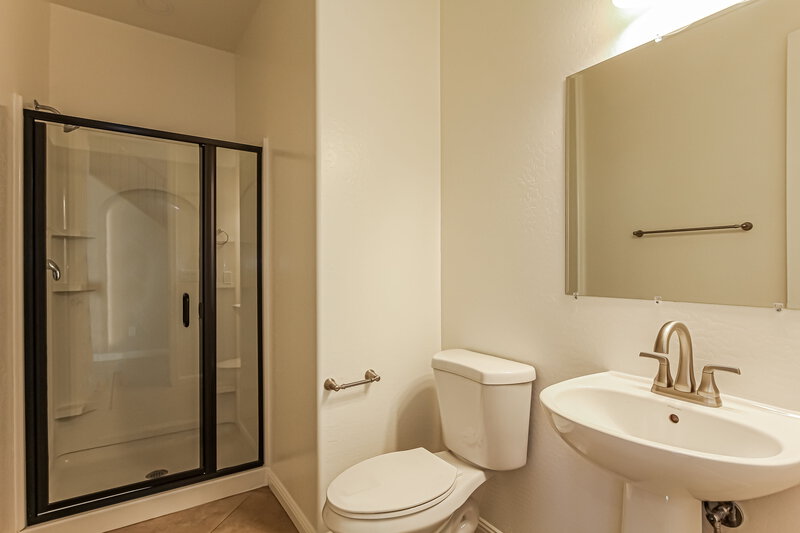 2,545/Mo, 11749 W Planada Ln Sun City, AZ 85373 Bathroom View 2